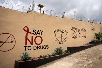 Writing on wall reads "say no to drugs"