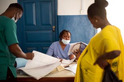 A nurse registers patients.